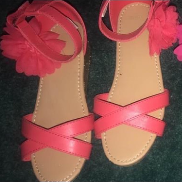 Pumps/Sandals - Picture 1 of 2